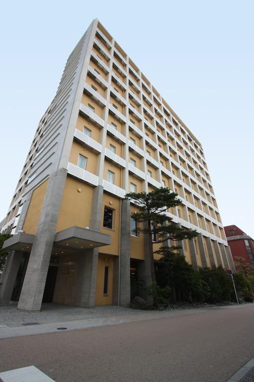 Uozu Manten Hotel Ekimae Dış mekan fotoğraf