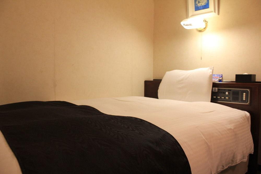 Uozu Manten Hotel Ekimae Dış mekan fotoğraf