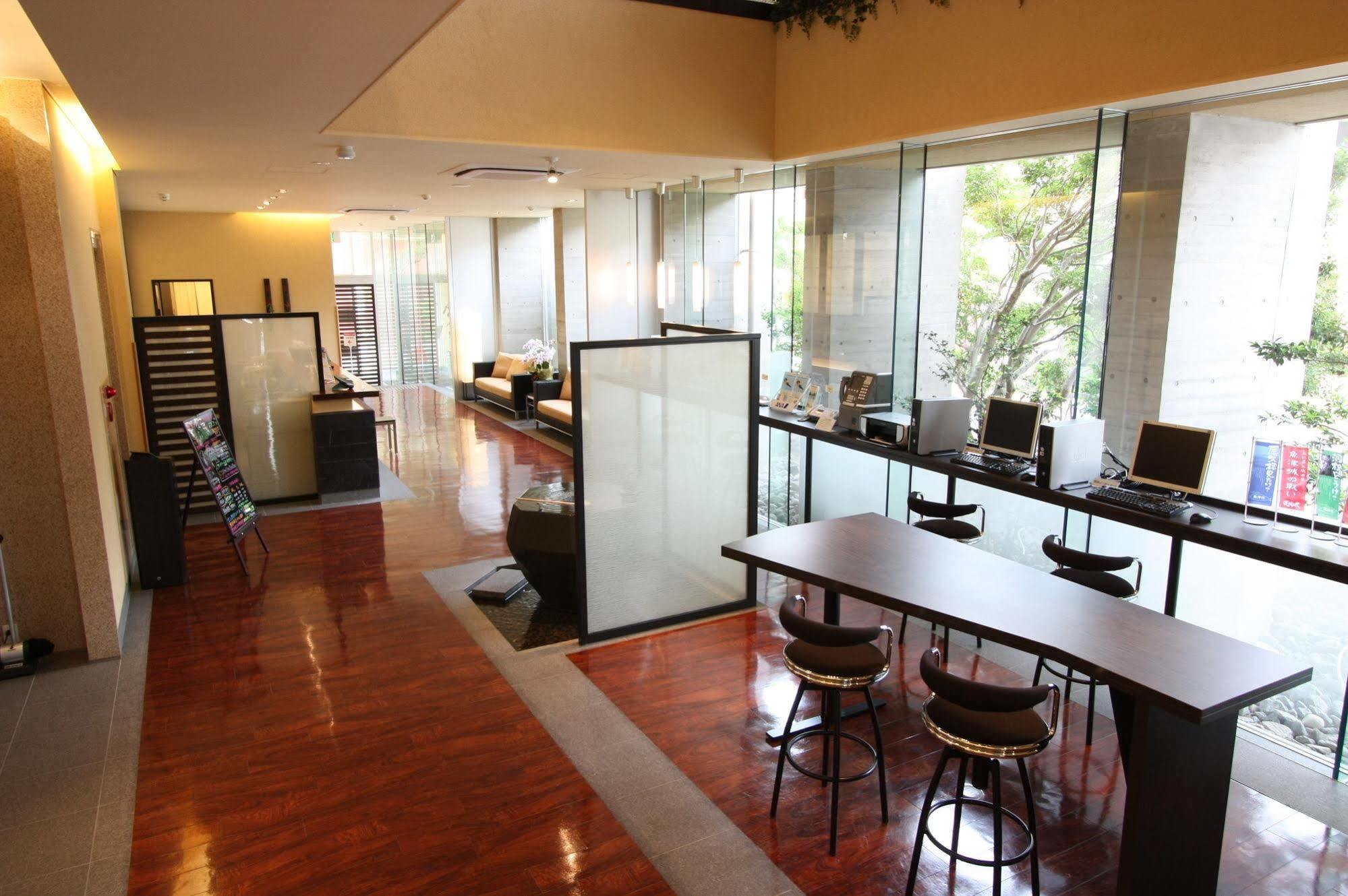 Uozu Manten Hotel Ekimae Dış mekan fotoğraf